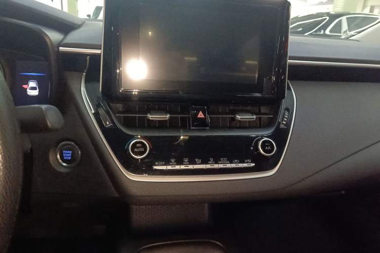 Used Toyota Levin 2021 2.0L Luxury Edition
