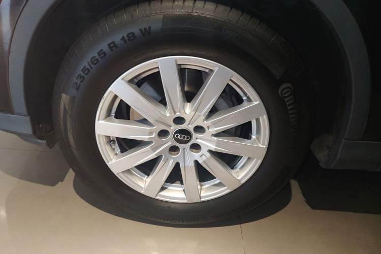 Used Audi Q7 2021 2.0T Standard Version European Specification