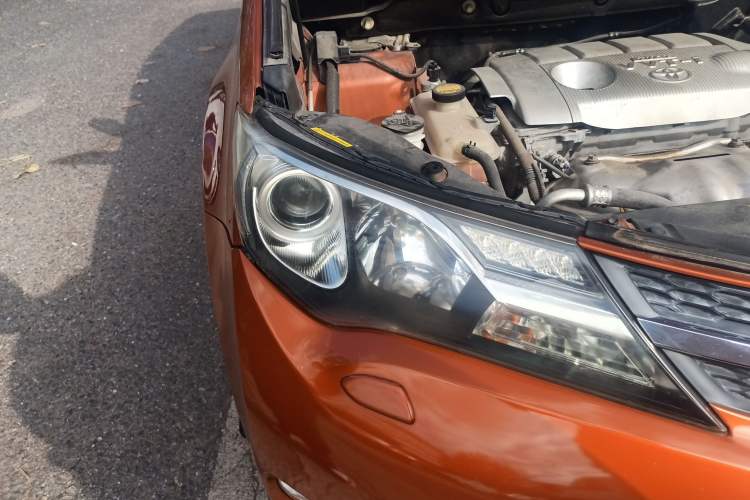 Used Toyota RAV4 2013 2.5L Automatic 4x4 Prestige Edition
