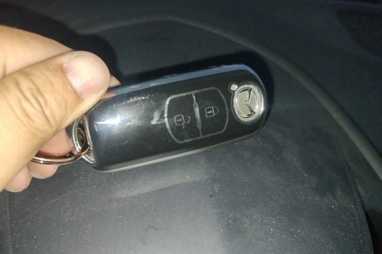 Used Mazda CX-4 2018 2.0L Automatic Two-Wheel Drive Blue Sky Dynamic Version China V Standard Vehicle Key