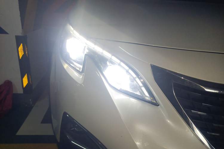 Used Peugeot 5008 2017 380THP 7-Seater Luxury GT Edition