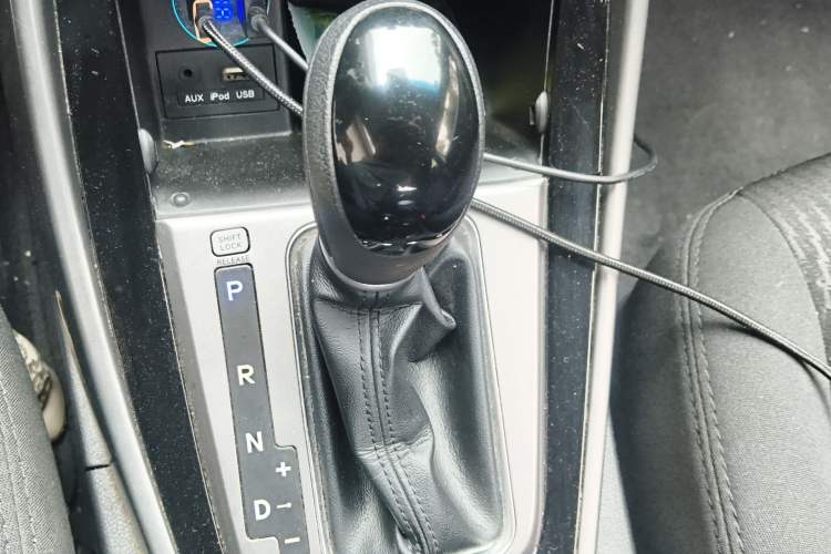 Used Hyundai Elantra (5th Generation / Langdong) 2016 1.6L Automatic Prestige Model Gear Lever
