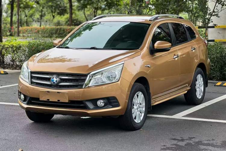 Used Venucia T70 2015 2.0L CVT Smart Choice Edition