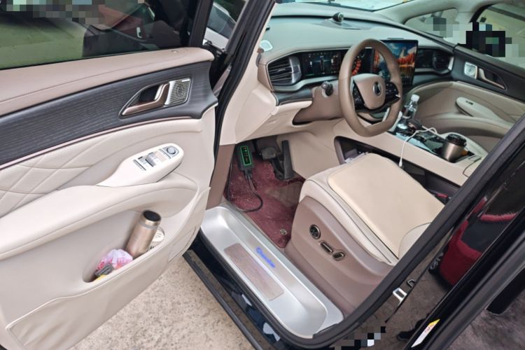 Used Denza D9 2022 DM-i 970 Four-Wheel Drive Flagship Model