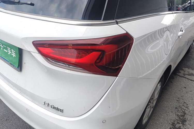 Used Buick GL6 2018 18T 6-Seater Luxury Model