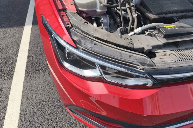 Used Volkswagen Golf 2023 280TSI DSG Pro Right Front Headlight