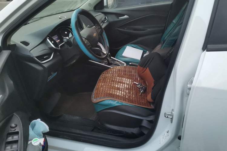 Used Chevrolet Cavalier 2022 325T Automatic Enjoyment Edition Left Front Seat