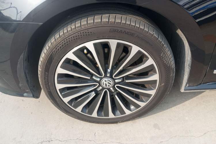 Used Volkswagen Passat 2017 330TSI DSG Prestige Edition
