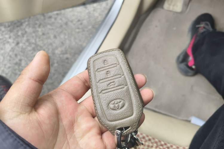 Used Toyota Corolla 2014 1.8L CVT GLX-i