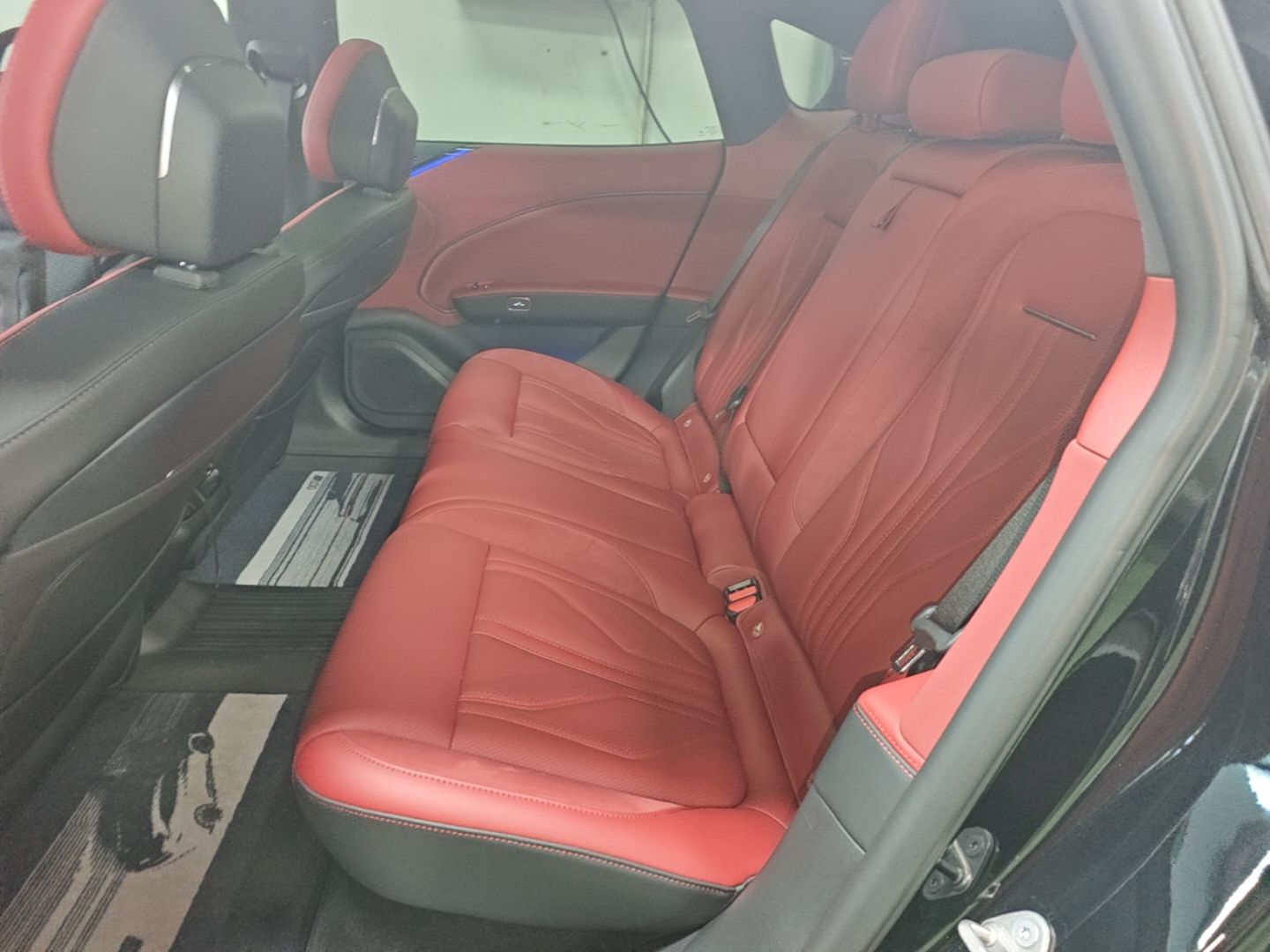 Zeekr 007GT 2026 Model All-Wheel-Drive Max Version 75 kWh — снимка 20