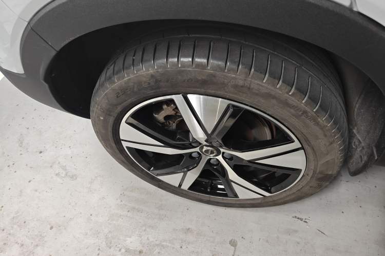 Used Volvo XC40 New Energy 2021 P8 Pure Electric All-Wheel Drive Smart Luxury Sport Edition
