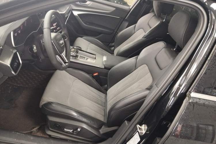 Used Audi A6L 2023 Revised 45 TFSI Prestige Dynamic Edition
