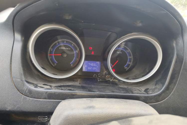 Used CHANGAN KAICHENG Ruixing M80 2014 1.5L Comfort Model 4G15S Instrument Cluster