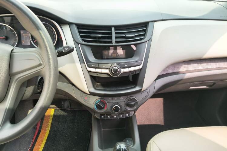 Used Chevrolet Sail 2018 Sail 3 1.3L Manual Comfort Sunroof Edition
