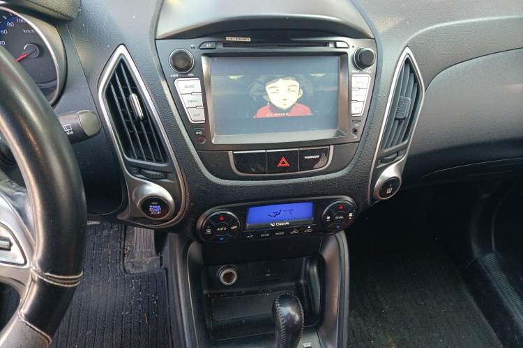 Used Hyundai ix35 2010 2.0L Automatic Two-Wheel Drive Elite Edition GLS
