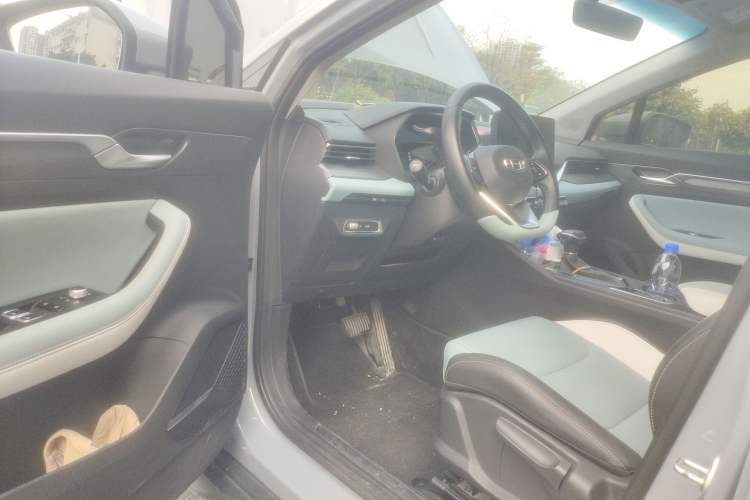 Used Geely Auto Emgrand S 2022 1.4T CVT Crossover Player Edition Driver Seat