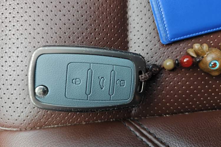 Used Volkswagen Tiguan 2016 300TSI Automatic All-Wheel Drive Luxury Edition Vehicle Key