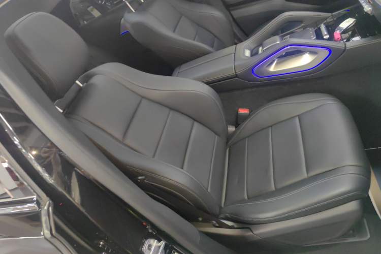 Used Mercedes-Benz GLE Coupe 2020 GLE 350 4MATIC Coupe SUV Luxury Model