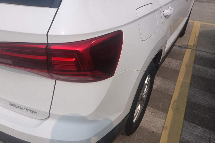 Used Volkswagen Tharu 2022 280TSI Two-Wheel Drive Trend Edition Right Rear Taillight