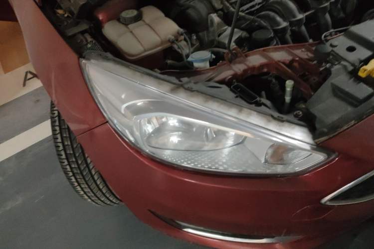 Used Ford Focus 2017 Hatchback 1.6L Automatic Fashion Edition Smart Drive Version
