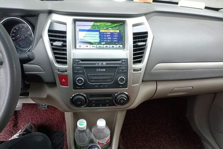 Used Dongfeng Aeolus A60 2014 1.6L Manual Luxury Model