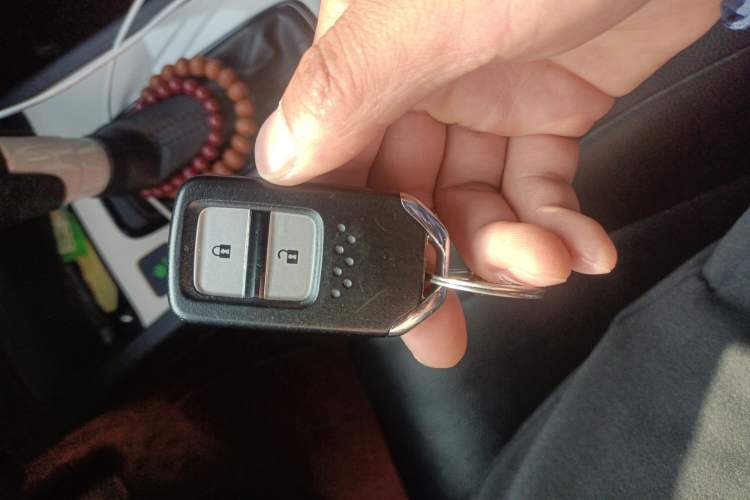 Used Honda Fit 2022 1.5L CVT Trendy Sunroof Edition Vehicle Key