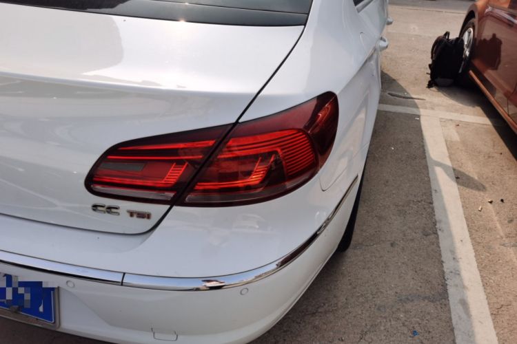 Used Volkswagen FAW-Volkswagen CC 2016 2.0 TSI Luxury Model
