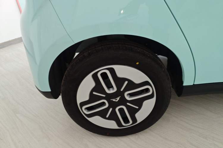 Used Cowin October 2025 Mate 300km Surfing Edition
