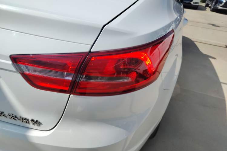 Used Ford Escort 2017 1.5L Automatic Comfort Model Right Rear Taillight