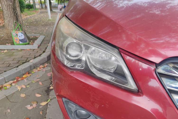 Used Suzuki Alivio 2015 1.6L Manual Comfort Model Right Front Headlight