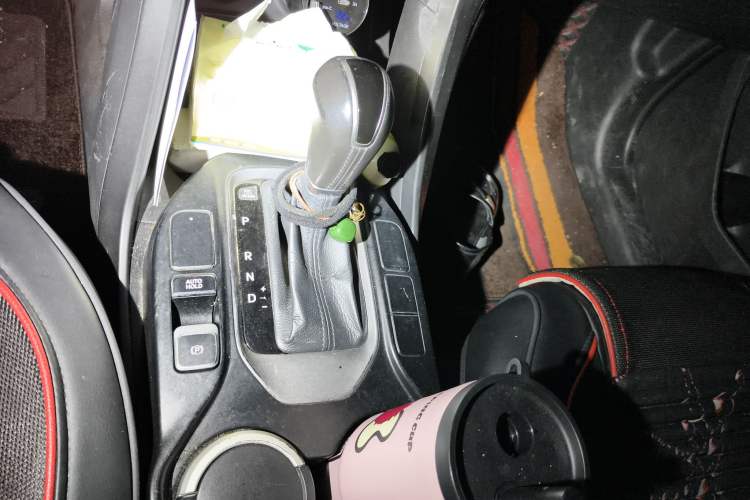 Used Hyundai Santa Fe 2013 2.4L Automatic Two-Wheel Drive Smart Version
