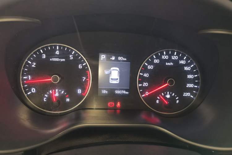 Used Kia KX Cross 2017 1.4L AT GLS Instrument Cluster