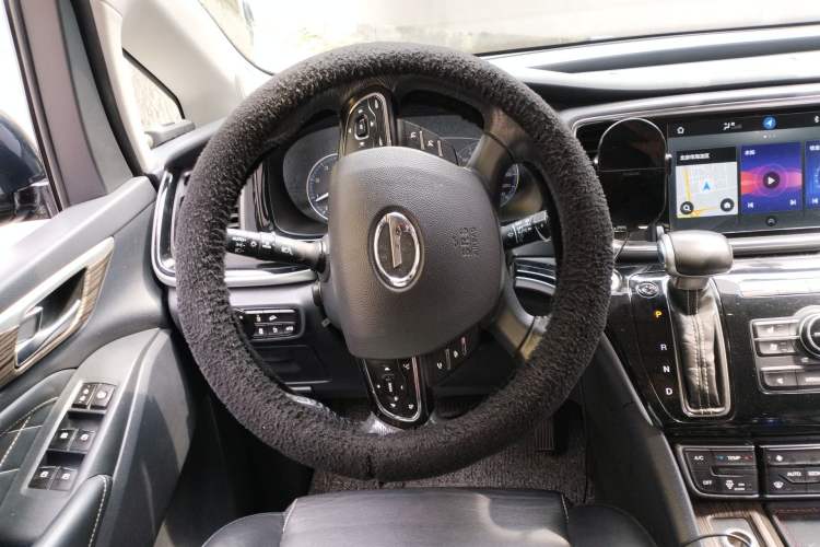 Used GAC Trumpchi M8 2020 Flagship Model 390T Supreme Edition Steering Wheel