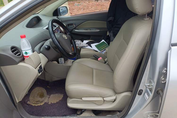 Used Toyota Vios 2010 1.3L GL-i MT Left Front Seat