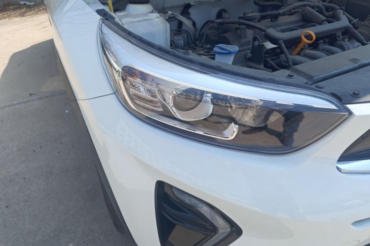 Used Kia kx1 Stonic 2021 1.4L CVT Fun Edition Exterior 6