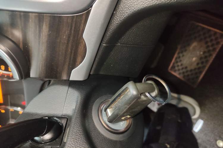 Used SsangYong Korando 2014 2.0L Gasoline 4x4 Automatic Luxury Navigation Edition