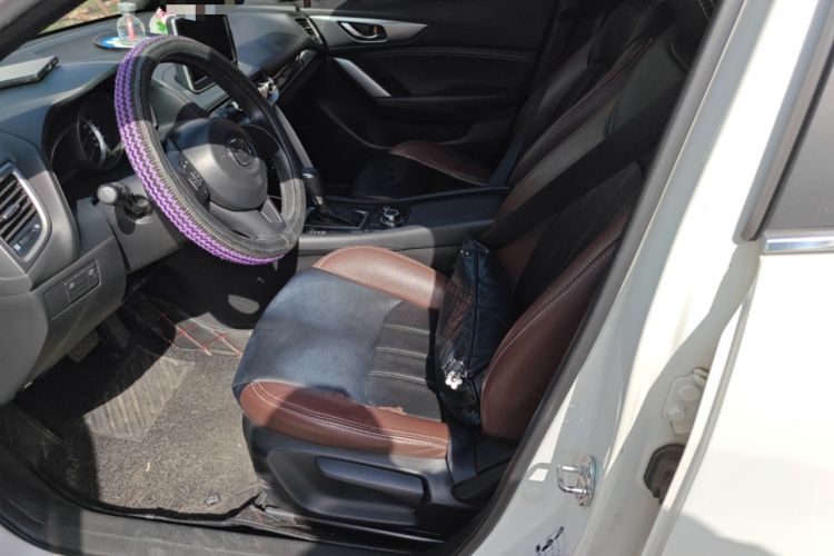 Used Mazda CX-4 2016 2.0L Automatic 2WD Blue Sky Dynamic Edition
