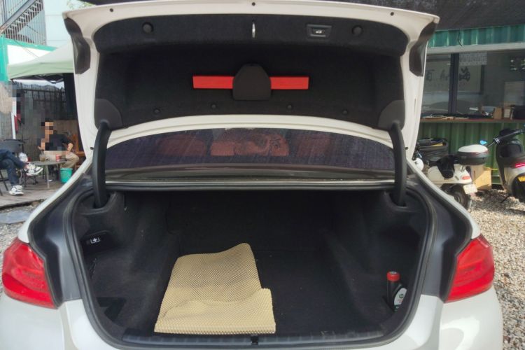 Used BMW 5 Series 2019 530Li Leading Model M Sport Package
