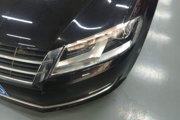 Used Volkswagen Lavida 2013 1.6L Manual Comfort Edition Left Front Headlight