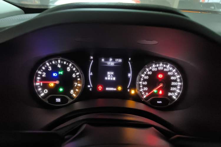 Used Jeep Renegade 2018 Connected Large Screen Version 180T Automatic High-Energy Edition
