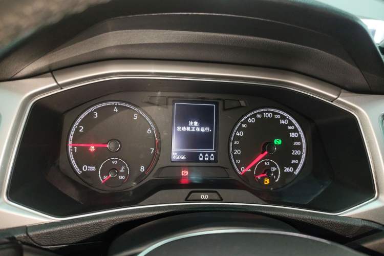 Used Volkswagen T-ROC 2021 280TSI DSG Two-Wheel Drive Elite Connect Edition
