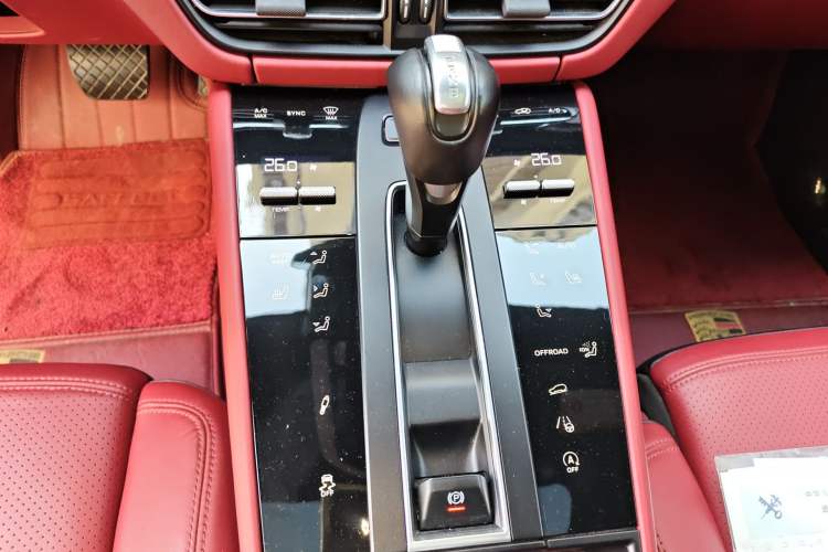 Used Porsche Macan 2023 Macan T 2.0T Gear Lever