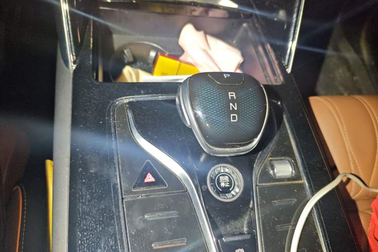 Used BYD Tang New Energy 2021 DM 2.0T Four-Wheel Drive High-Performance Flagship Model
