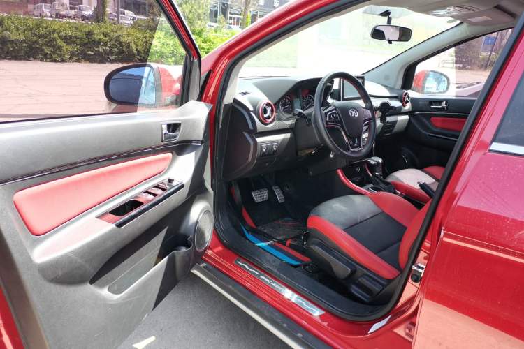 Used BAIC Senova X25 2015 1.5L Automatic Elite Model