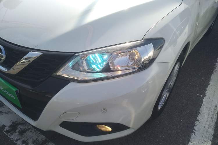 Used Nissan Tiida 2016 1.6L CVT Cool Dynamic Edition