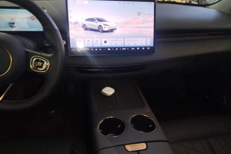 Used Baojun Enjoy 2025 All-Electric 600km Luxury Edition
