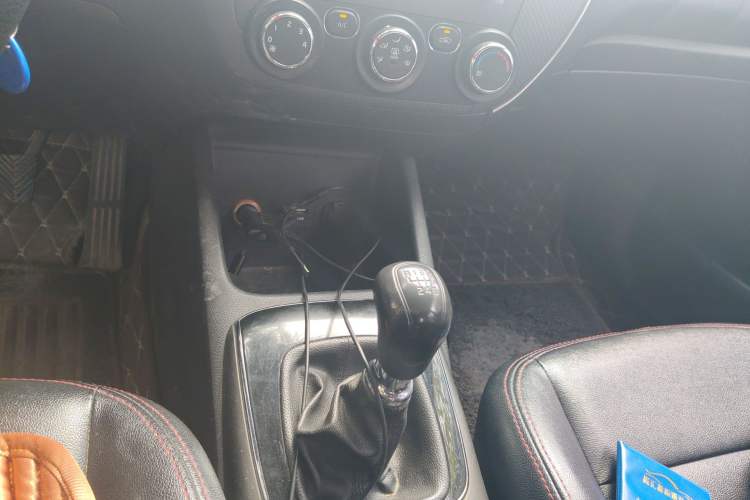 Used Kia K3 2016 1.6L Manual GL Gear Lever