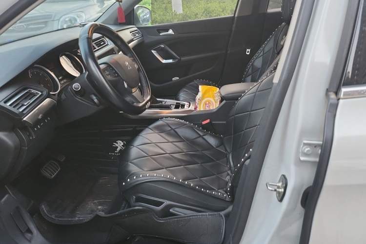 Used Peugeot 408 2018 Revised 350THP Automatic Luxury Edition Left Front Seat