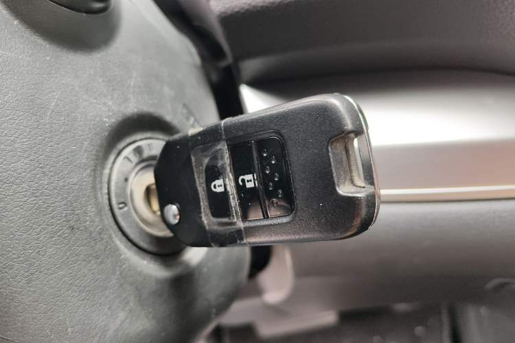 Used Honda CR-V 2016 2.0L two-wheel drive Urban Edition Vehicle Key