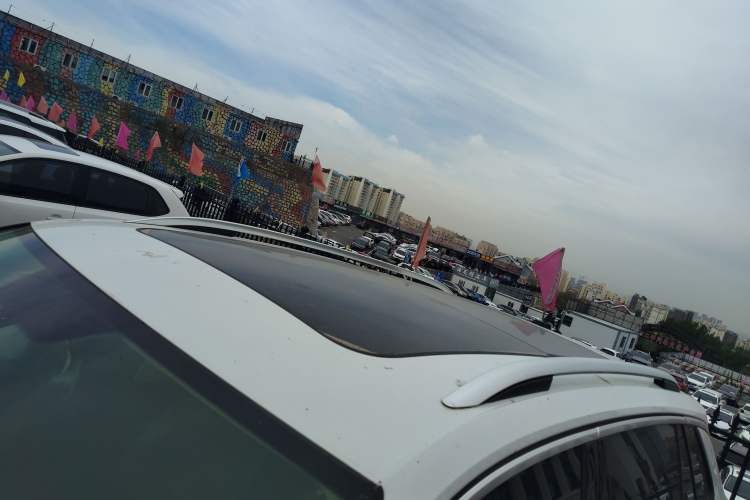 Used Volkswagen Tayron 2020 330TSI Two-Wheel Drive Luxury Smart Connectivity Version
